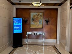 -汕尾巴黎半岛酒店