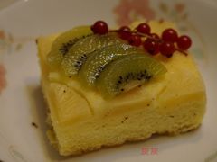 水果芝士蛋糕-成都保利公园皇冠假日酒店(熊猫基地店)