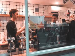 -ABOUT LIFE COFFEE BREWERS