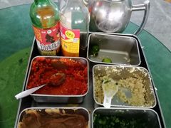 -四川小胡子海鲜(丁村万人海鲜广场店)