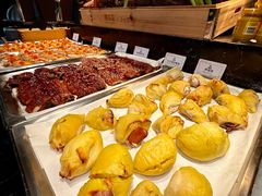 -雍容荟帝王蟹活龙虾展台自助(IFS黑金店)