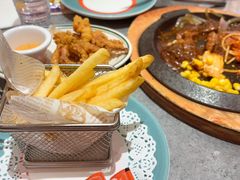 -菲滋意式休闲餐厅(北仑银泰城店)