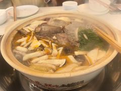 -土连锅·现熬养生汤锅(梁家巷店)