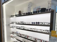 -视野联行眼镜·蔡司·尼康战略合作店(城西银泰店)