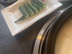 -大匠工房古船木艺术餐厅·猪肚鸡专门店(长白仙岛店)