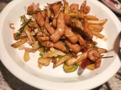 青柠麻香炒松板肉-新白鹿餐厅(松江开元地中海店)