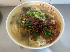 -文山荷鲜居(翠湖店)