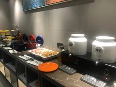 -汉庭优佳酒店(深圳宝安万达广场店)