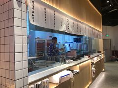 -八二小区抄手(龙湖上城天街店)