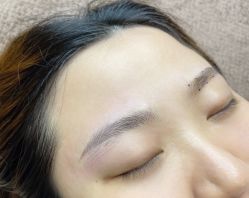 -本小姐美学·半永久纹眉野生眉