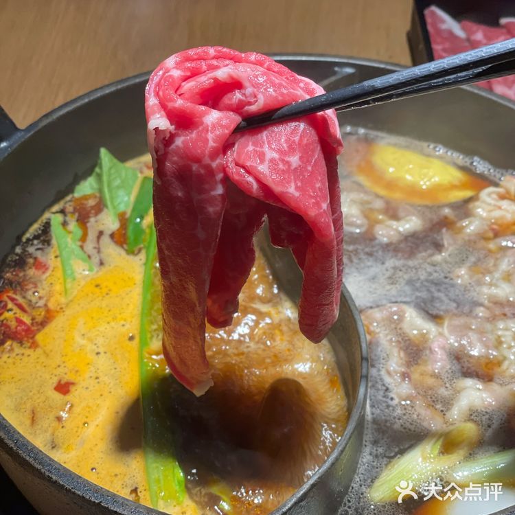 一个人吃寿喜锅自助的快乐谁懂