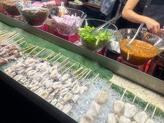 -席娜卡琳火车铁道夜市