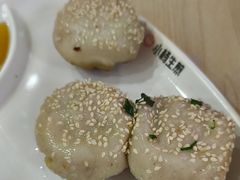 -小杨生煎(金山百联购物中心3楼店)