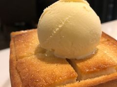 -港丽餐厅(高德置地店)