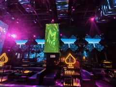 -MEGA PARTY CLUB