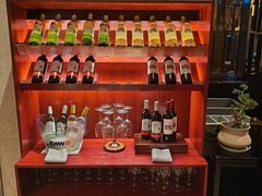 -广州万富希尔顿酒店·感趣自助餐厅·金秋蟹宴生蚝海鲜刺身