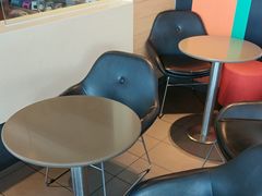 -麦当劳(常山服务区得来速店)