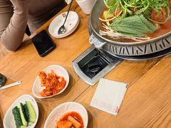 -喇喇排骨火锅·传统韩式脊骨汤(望京西园总店)