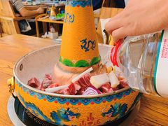-毛辣果·贵州红酸汤牛肉火锅(西单店)