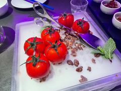 番茄脆菇沙拉-小大董·烤鸭(西单大悦城店)