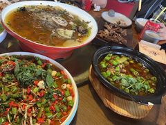 -盐帮食坊•小河帮川菜(四川师大店)