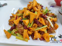 香辣掌中宝-渝神川味馆(天盛店)
