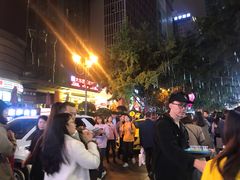 -八一好吃街·高品美食广场