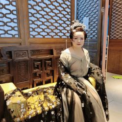 点击看大图 -盘子女人坊古装写真摄影(南京总店)