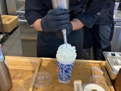 -霸王茶姬(上海静安大悦城店)