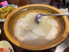 -富正毅三下锅·湘西韵味(天门山索道店)