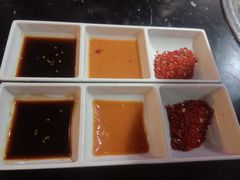 经典三味酱料-鹤江桥·红油牛肉粉(SKP店)