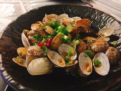 -虾易落味(杭州黄龙万科中心店)