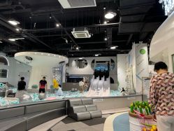 -MINI MARS KIDS CLUB亲子家庭中心(长宁天山店)