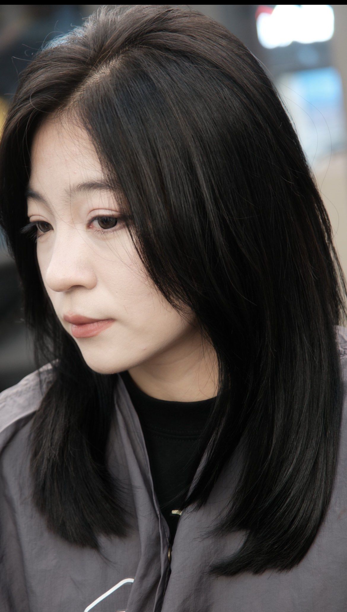 后悔没有早点
剪
锁骨发可以很好的修饰脸型
圆脸方脸短脸长脸