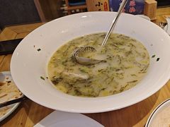 -严记小天府酸菜鱼(西四路店)