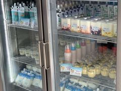 面包甜点陈列柜-白色日记·手作酸奶(麦凯乐店)