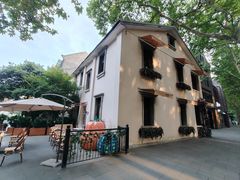 -也枫·小黄楼(南山路旗舰店)