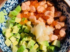 三文鱼牛油果饭-山葵家·创意料理(宁波来福士店)