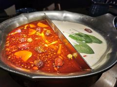 -湊湊火锅·茶憩(打浦桥日月光店)