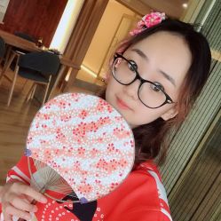 -涂tu指甲日式美甲美睫店