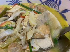 -窄巷子陕菜馆·地道陕西菜(粉巷店)