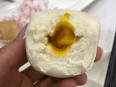 流沙包-广州酒家(昌岗地铁站店)