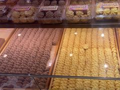 -昆明冠生园·蛋糕·面包(南强街店)