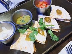 鸡肉墨西哥风味薄饼-bluefrog蓝蛙(皇庭广场店)