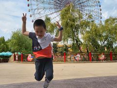 -七彩云南欢乐世界