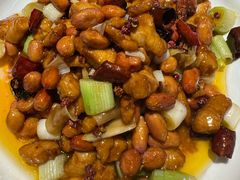 宫保鸡丁-万重锦·人文川菜馆(骡马市店)