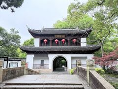 -汇龙潭