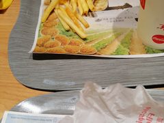 -麦当劳(顾村公园店)