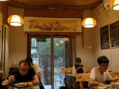 -蜗牛小馆醉乡民谣云南菜(惠新西里店)