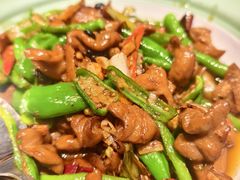 -老周家酱卤猪蹄私房菜(克拉玛依西街店)